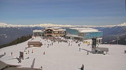 Whistler Blackcomb: Roundhouse (whistlerblackcomb.com)