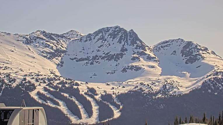 Webcam Whistler Blackcomb: Roundhouse