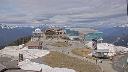 Whistler Blackcomb: Roundhouse (whistlerblackcomb.com)