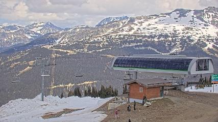 Whistler Blackcomb: Roundhouse (whistlerblackcomb.com)
