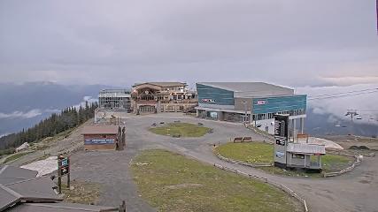 Whistler Blackcomb: Roundhouse (whistlerblackcomb.com)