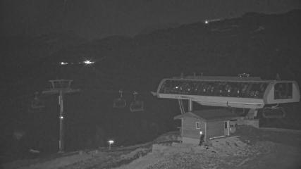 Whistler Blackcomb: Roundhouse (whistlerblackcomb.com)