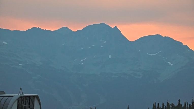 Webcam Whistler Blackcomb: Roundhouse