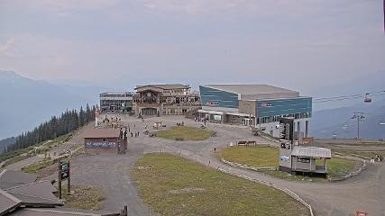 Whistler Blackcomb: Roundhouse (whistlerblackcomb.com)