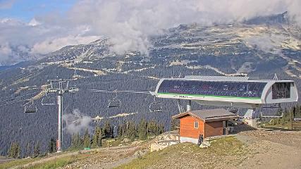 Whistler Blackcomb: Roundhouse (whistlerblackcomb.com)