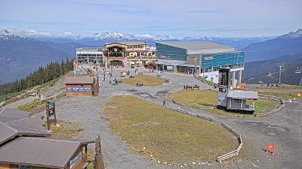 Whistler Blackcomb: Roundhouse (whistlerblackcomb.com)