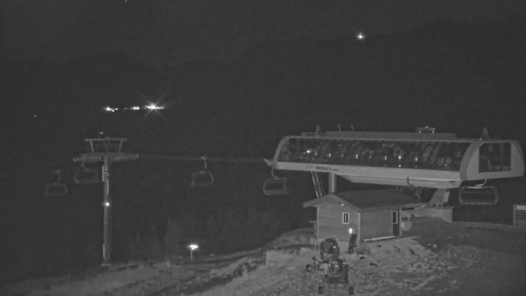 Webcam Whistler Blackcomb: Roundhouse