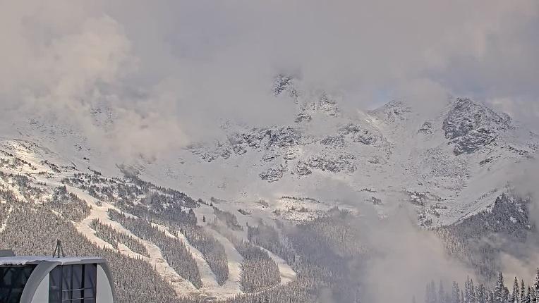 Webcam Whistler Blackcomb: Roundhouse