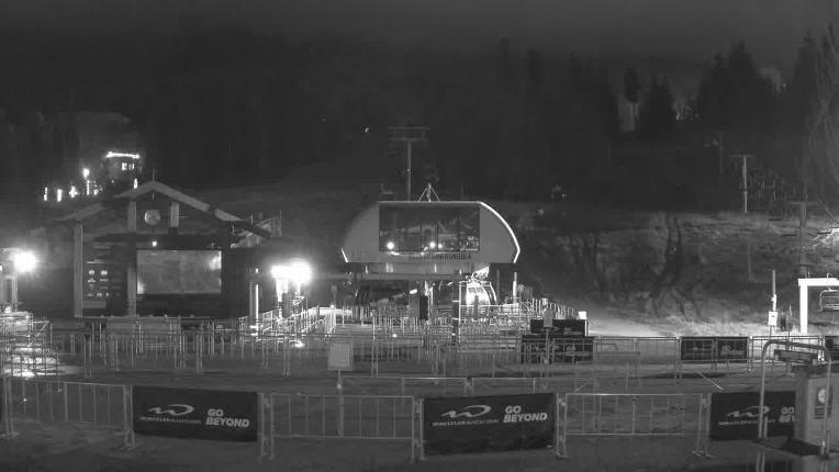 Webcam Whistler Blackcomb: Upper Village