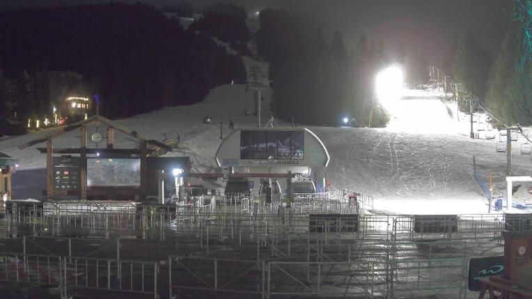 Webcam Whistler Blackcomb: Upper Village