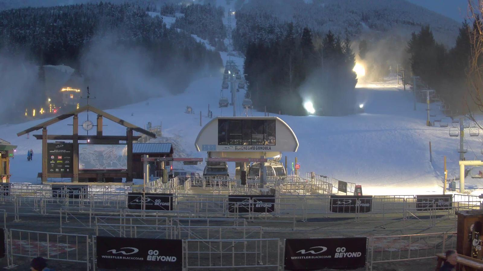 Webcam Whistler Blackcomb: Upper Village