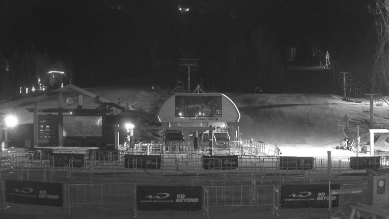 Webcam Whistler Blackcomb: Upper Village