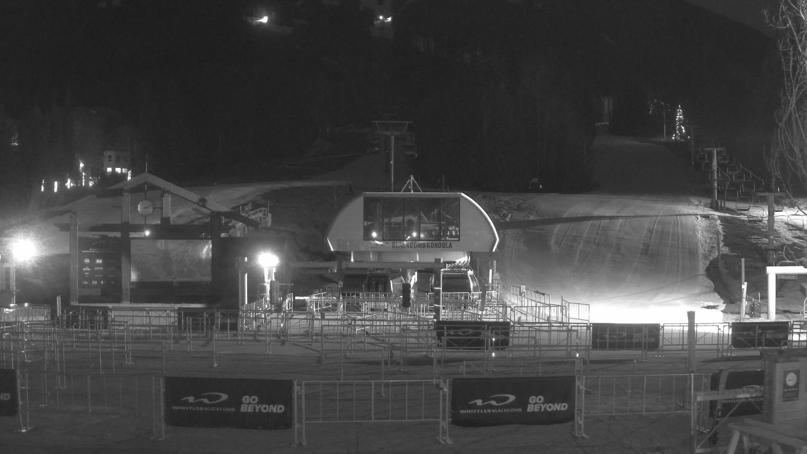 Webcam Whistler Blackcomb: Upper Village