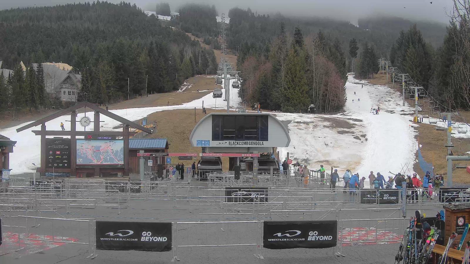 Webcam Whistler Blackcomb: Upper Village