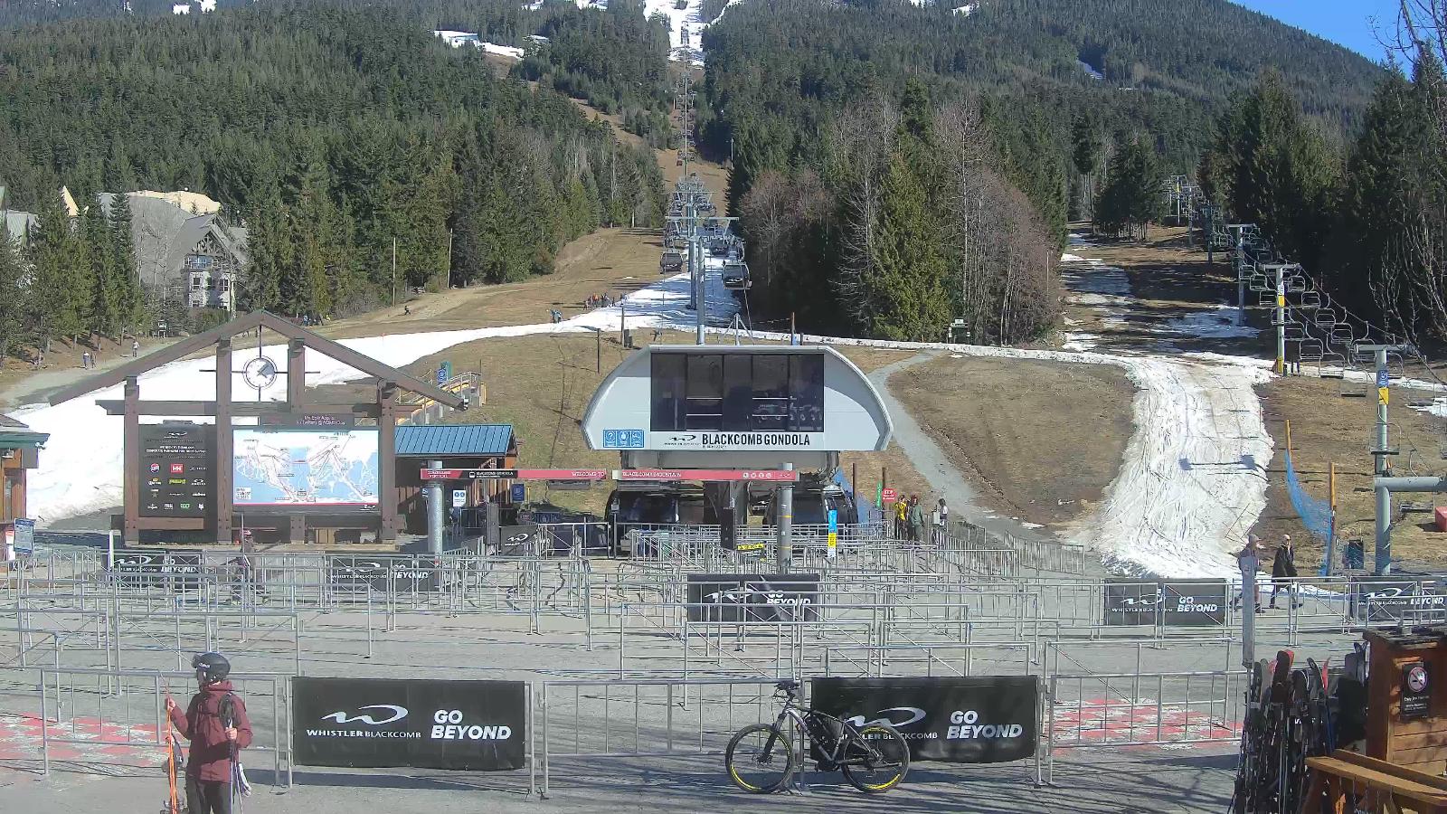Webcam Whistler Blackcomb: Upper Village