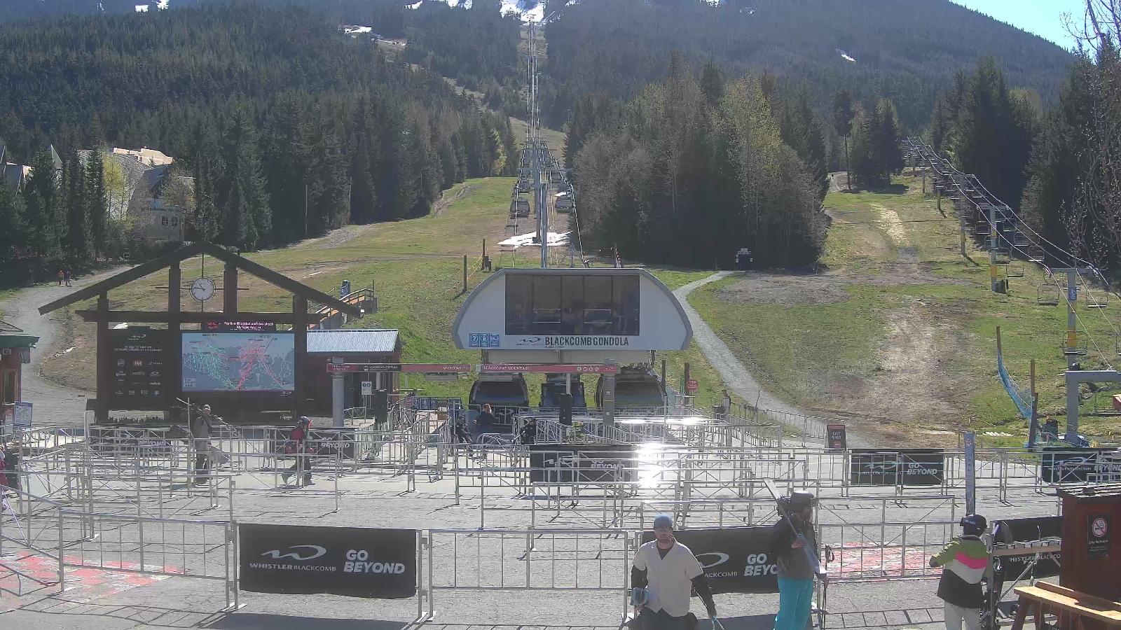 Webcam Whistler Blackcomb: Upper Village
