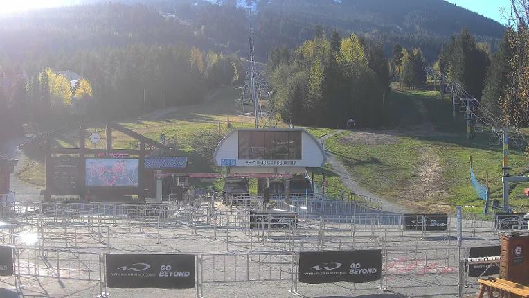 Webcam Whistler Blackcomb: Upper Village