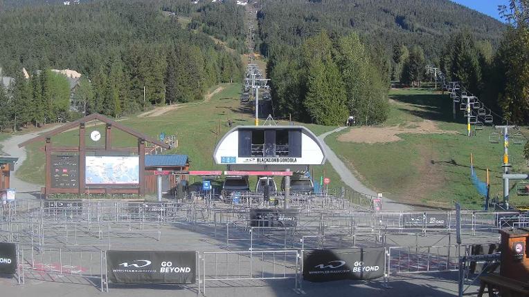 Webcam Whistler Blackcomb: Upper Village