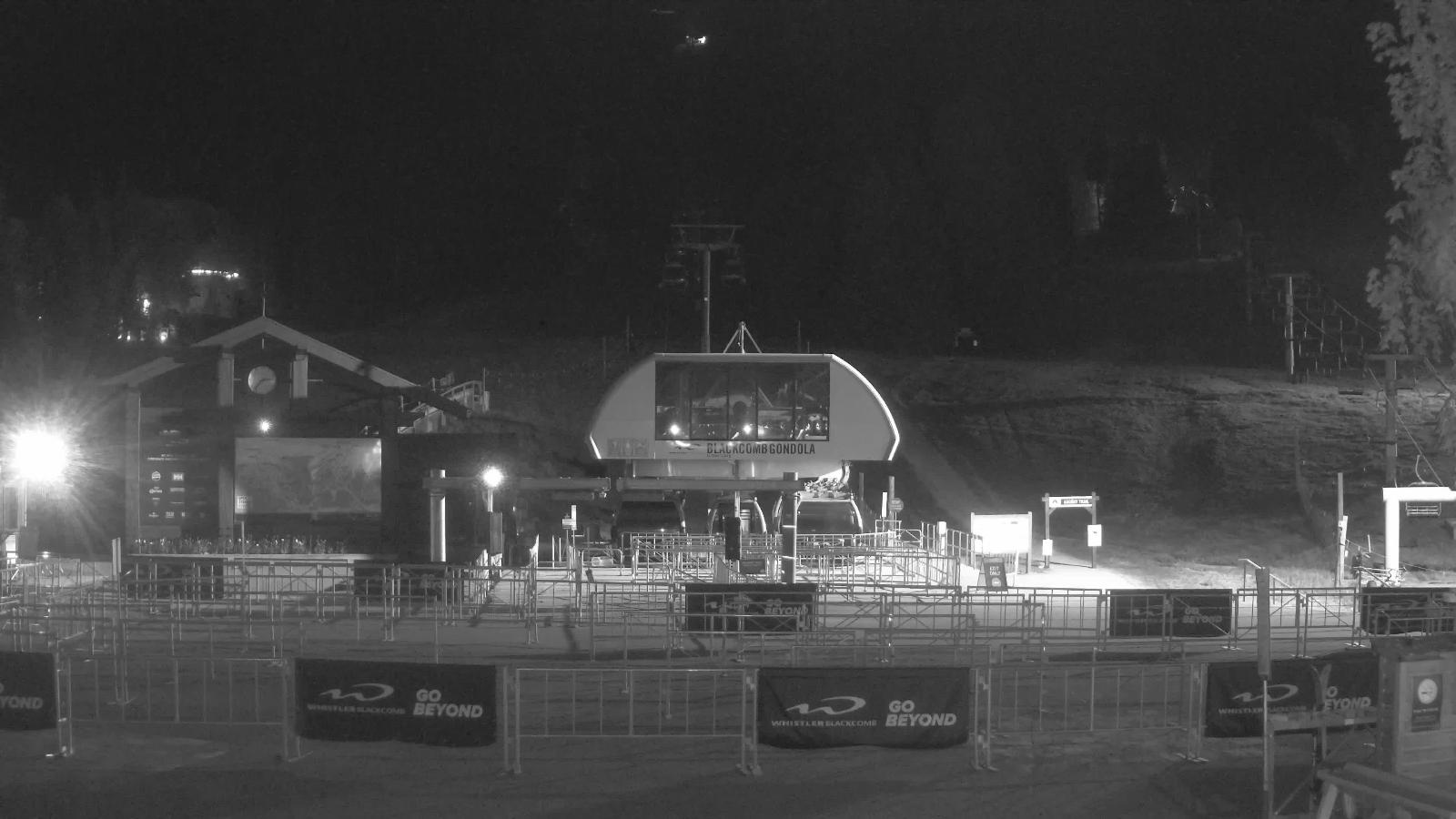 Webcam Whistler Blackcomb: Upper Village