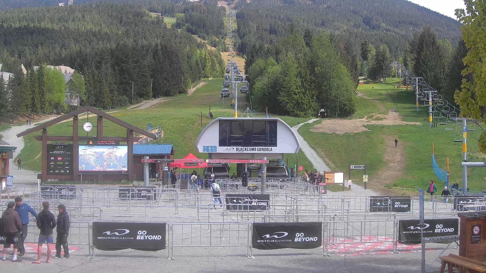 Webcam Whistler Blackcomb: Upper Village