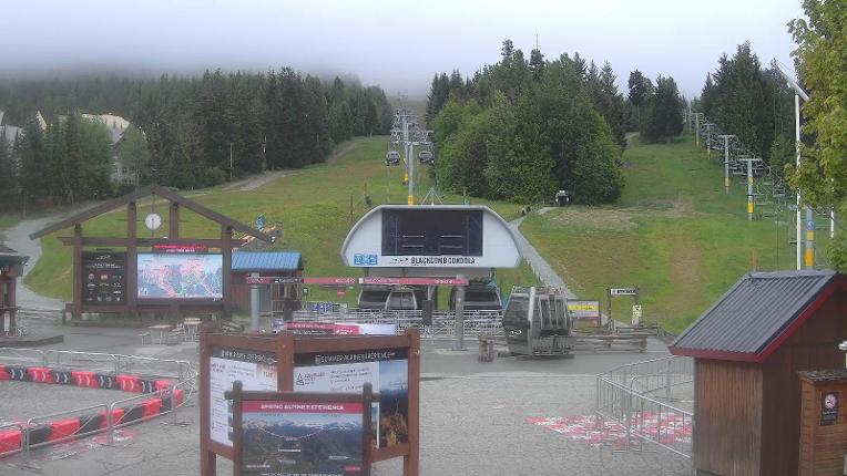 Webcam Whistler Blackcomb: Upper Village