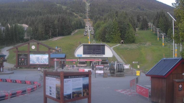 Webcam Whistler Blackcomb: Upper Village