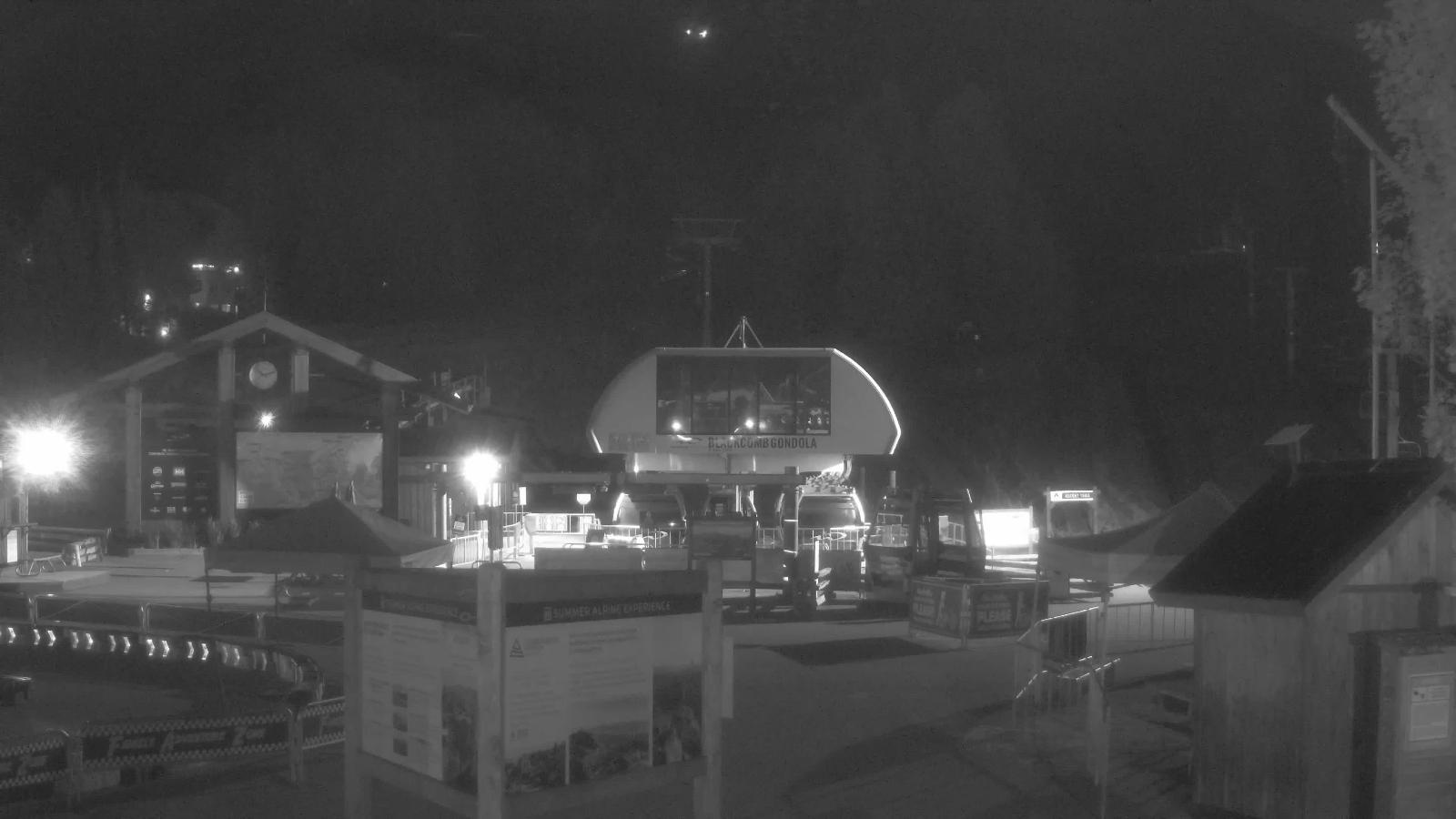 Webcam Whistler Blackcomb: Upper Village