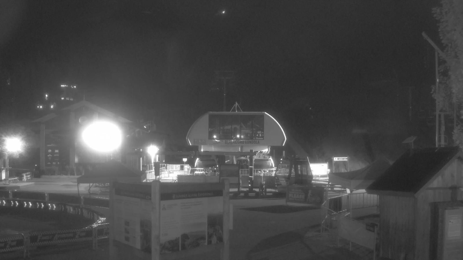 Webcam Whistler Blackcomb: Upper Village