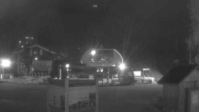 Webcam Whistler Blackcomb: Upper Village