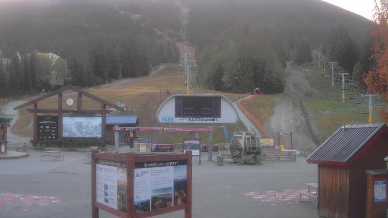 Webcam Whistler Blackcomb: Upper Village
