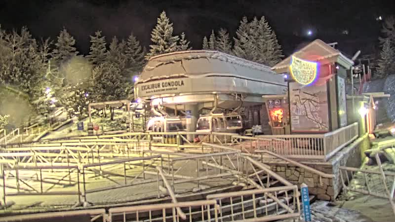 Webcam Whistler Blackcomb: Village