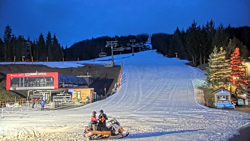 Webcam Whistler Blackcomb: Village