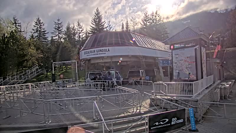 Webcam Whistler Blackcomb: Village