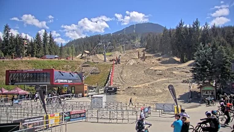 Webcam Whistler Blackcomb: Village