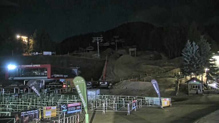 Webcam Whistler Blackcomb: Village