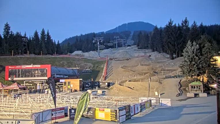 Webcam Whistler Blackcomb: Village